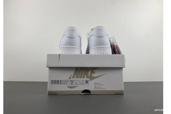 Rep EP DM7866-292 RETRO JORDAN OG LOW SCOTT TRAVIS DM7866-292 1 SP 0510